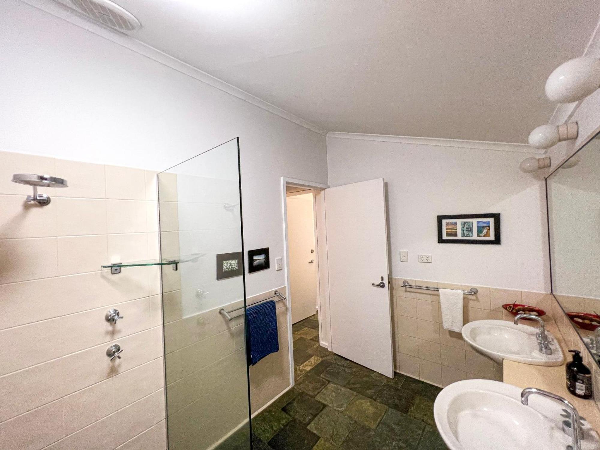 Wongalinga Hotel Мишън Бийч Екстериор снимка